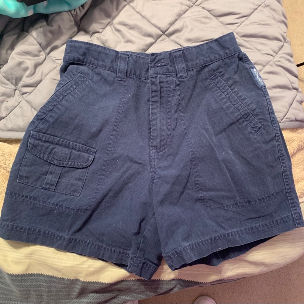 Women’s Columbia shorts size four
